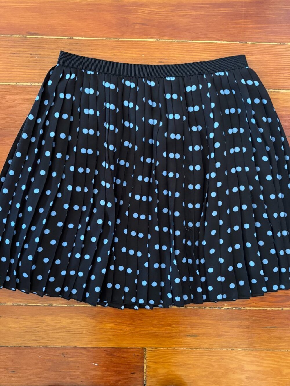 Uniqlo Pleated Polka Dot Mini Skirt Twee Preppy